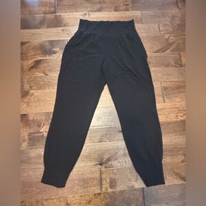 Athleta Black Salutation Jogger